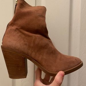TOPSHOP Booties